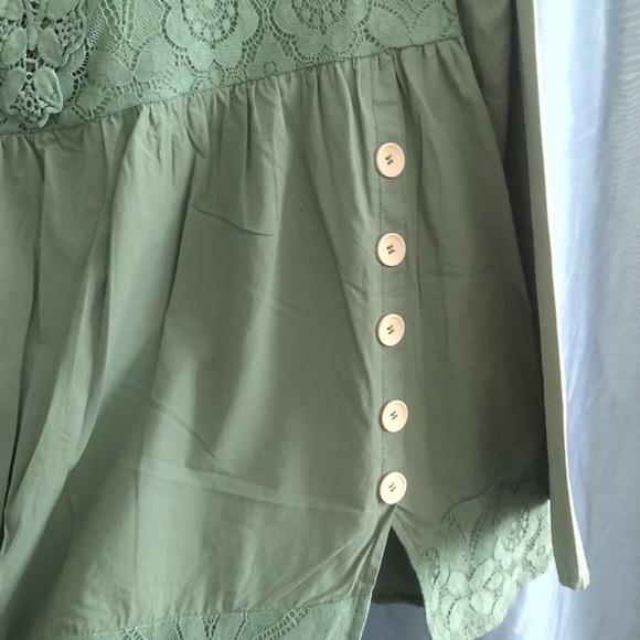 Just Fashions Now Green Peplum Blouse with Buttoned Details- l- 20” pit to pit - Picture 2 of 10